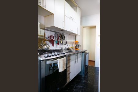 Apartamento à venda com 89m², 3 quartos e 2 vagas Apartamento à venda com 89m², 3 quartos e 2 vagasCozinha