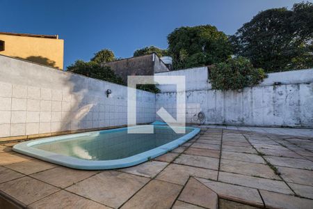 Casa à venda com 260m², 4 quartos e 3 vagasPiscina