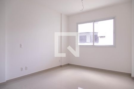 Apartamento à venda com 101m², 3 quartos e 2 vagasQuarto 2