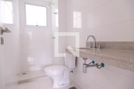 Apartamento à venda com 101m², 3 quartos e 2 vagasBanheiro da suíte 