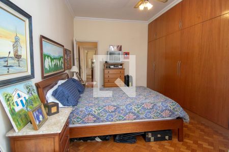 Apartamento à venda com 220m², 4 quartos e 1 vaga Apartamento à venda com 220m², 4 quartos e 1 vagaQuarto 3