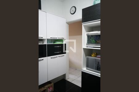 Apartamento à venda com 64m², 2 quartos e sem vaga Apartamento à venda com 64m², 2 quartos e sem vagaCozinha
