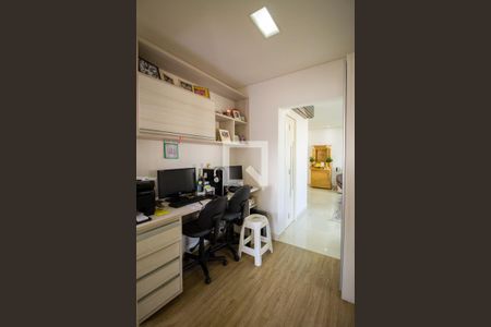 Apartamento à venda com 103m², 3 quartos e 2 vagasEscritório