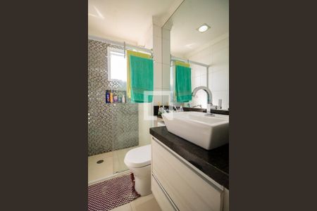 Apartamento à venda com 103m², 3 quartos e 2 vagasBanheiro da Suíte 3