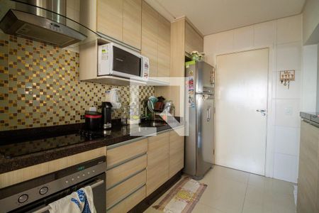 Apartamento à venda com 103m², 3 quartos e 2 vagasCozinha