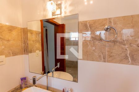 Casa à venda com 200m², 4 quartos e 2 vagasEspelho