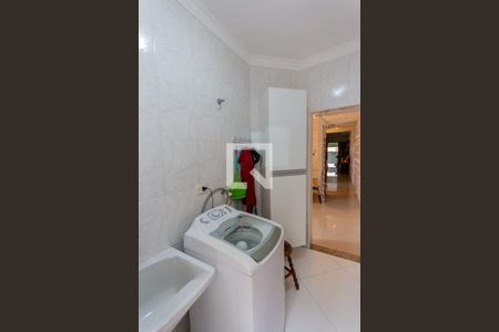 Casa à venda com 200m², 4 quartos e 2 vagasÁrea de Serviço