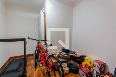 Casa à venda com 200m², 4 quartos e 2 vagasQuarto 2