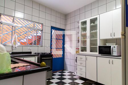 Casa à venda com 140m², 5 quartos e 4 vagas Casa à venda com 140m², 5 quartos e 4 vagasCozinha