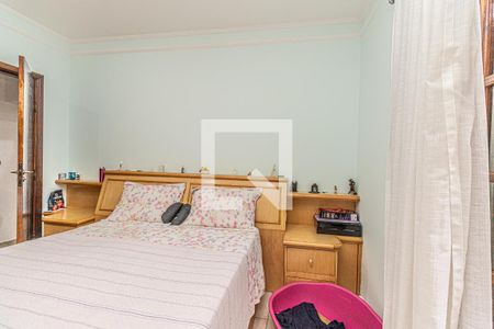 Casa à venda com 742m², 4 quartos e 2 vagas Casa à venda com 742m², 4 quartos e 2 vagasSuíte 1