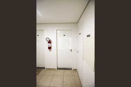 Apartamento à venda com 35m², 1 quarto e sem vaga Apartamento à venda com 35m², 1 quarto e sem vagaEntrada