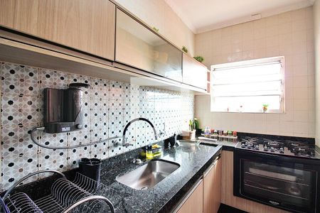 Casa à venda com 372m², 4 quartos e 4 vagasCozinha 2