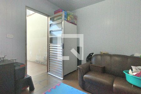 Casa à venda com 152m², 2 quartos e 1 vagaQuarto de Serviço