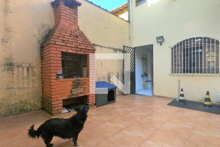 Casa à venda com 152m², 2 quartos e 1 vagaQuintal