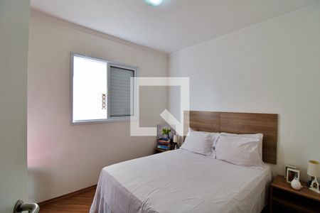 Quarto 1 de apartamento para alugar com 2 quartos, 46m² em Jardim Clementino, Taboão da Serra