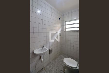 Banheiro da Suíte de casa para alugar com 3 quartos, 250m² em Vila Joao Ramalho, Santo André