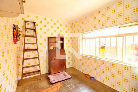 Casa à venda com 148m², 4 quartos e 5 vagasCozinha 2 