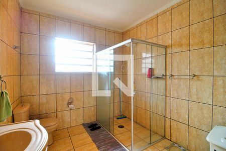 Casa à venda com 148m², 4 quartos e 5 vagasBanheiro 1