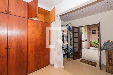 Casa à venda com 150m², 5 quartos e 3 vagas Casa à venda com 150m², 5 quartos e 3 vagasQuarto 1 - Casa 02