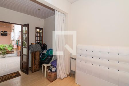 Casa à venda com 150m², 5 quartos e 3 vagas Casa à venda com 150m², 5 quartos e 3 vagasQuarto 1 - Casa 02