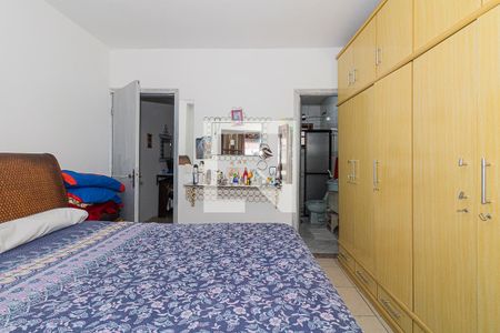 Casa à venda com 150m², 5 quartos e 3 vagas Casa à venda com 150m², 5 quartos e 3 vagasSuíte - Casa 01