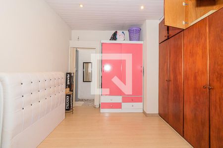 Casa à venda com 150m², 5 quartos e 3 vagas Casa à venda com 150m², 5 quartos e 3 vagasQuarto 1 - Casa 02