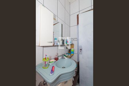 Casa à venda com 150m², 5 quartos e 3 vagas Casa à venda com 150m², 5 quartos e 3 vagasBanheiro da Suíte - Casa 01