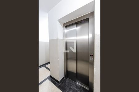 Studio à venda com 24m², 1 quarto e sem vaga Studio à venda com 24m², 1 quarto e sem vagaElevador