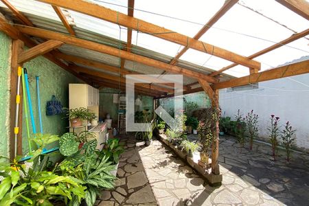 Casa à venda com 240m², 3 quartos e 1 vagaQuintal 