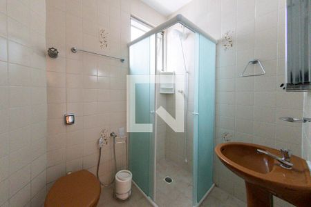 Apartamento à venda com 65m², 2 quartos e sem vaga Apartamento à venda com 65m², 2 quartos e sem vagaBanheiro