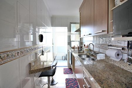 Apartamento à venda com 64m², 2 quartos e 1 vagaCozinha