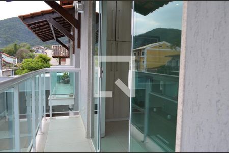 Casa à venda com 270m², 3 quartos e 3 vagasVaranda do Quarto 1