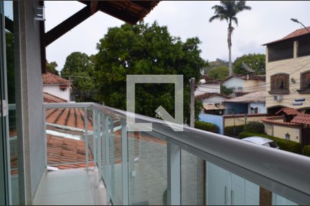 Casa à venda com 270m², 3 quartos e 3 vagasVaranda do Quarto 1