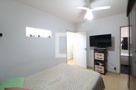 Suíte de casa para alugar com 3 quartos, 160m² em Vila Esperança, São Paulo