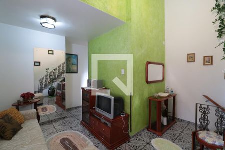 Sala de casa para alugar com 3 quartos, 160m² em Vila Esperança, São Paulo