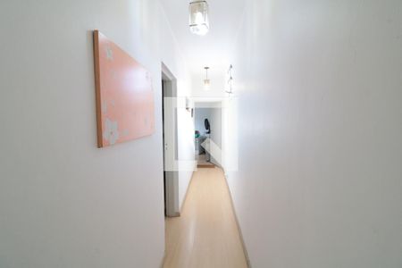 Corredor de casa para alugar com 3 quartos, 160m² em Vila Esperança, São Paulo