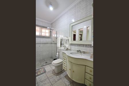 Casa à venda com 150m², 3 quartos e 2 vagasBanheiro do Quarto 1 - Suíte