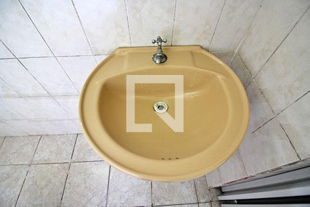 Casa à venda com 150m², 3 quartos e 2 vagasBanheiro de Serviço