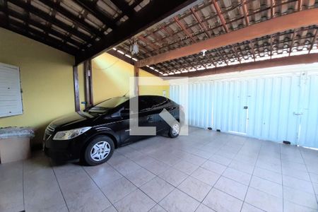 Casa à venda com 180m², 3 quartos e 3 vagasGaragem