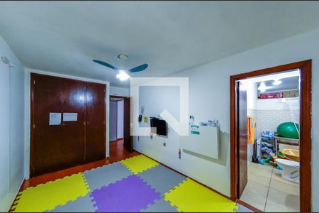 Casa à venda com 640m², 6 quartos e 10 vagas Casa à venda com 640m², 6 quartos e 10 vagasSuíte 4