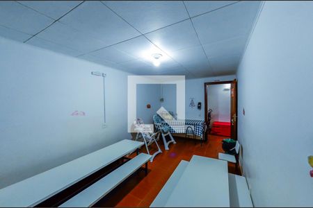 Casa à venda com 640m², 6 quartos e 10 vagasQuarto