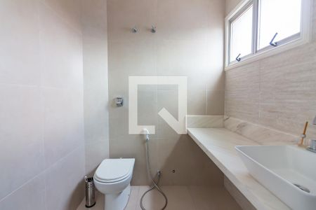 Apartamento para alugar com 150m², 3 quartos e 2 vagasBanheiro da Suíte 1