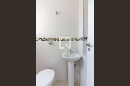 Apartamento para alugar com 150m², 3 quartos e 2 vagasBanheiro de Serviço