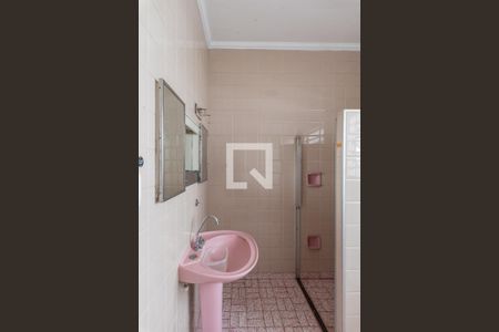 Casa à venda com 175m², 3 quartos e 4 vagasBanheiro