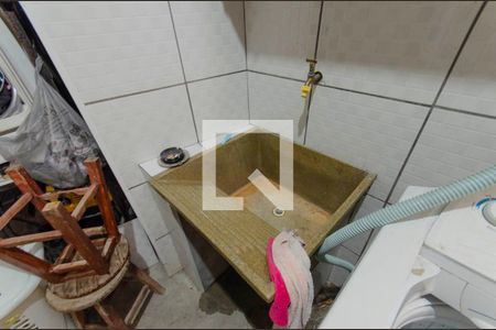 Casa à venda com m², 2 quartos e 1 vaga Casa à venda com m², 2 quartos e 1 vagaÁrea de Serviço