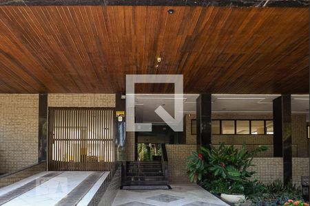 Apartamento à venda com 96m², 3 quartos e 2 vagas Apartamento à venda com 96m², 3 quartos e 2 vagasFachada