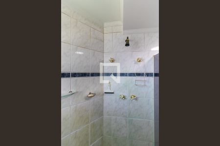 Apartamento à venda com 220m², 3 quartos e 4 vagas Apartamento à venda com 220m², 3 quartos e 4 vagasBanheiro social