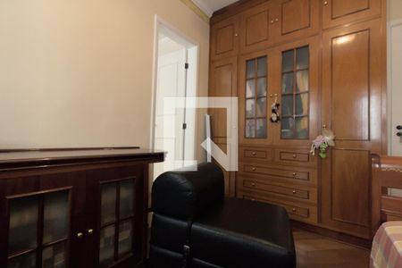 Apartamento à venda com 160m², 4 quartos e 3 vagas Apartamento à venda com 160m², 4 quartos e 3 vagasQuarto Suite 2