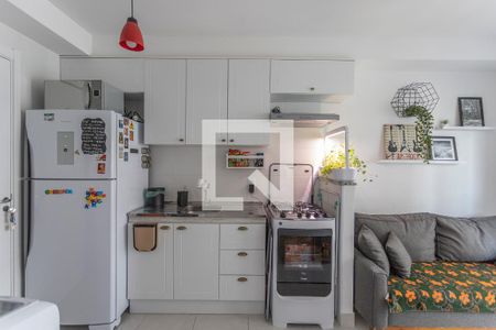 Cozinha de kitnet/studio para alugar com 1 quarto, 28m² em Água Branca, São Paulo
