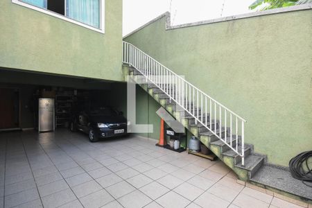 Casa à venda com 175m², 3 quartos e 2 vagas Casa à venda com 175m², 3 quartos e 2 vagasGaragem
